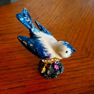 Jewelery , trinket , gift, bird